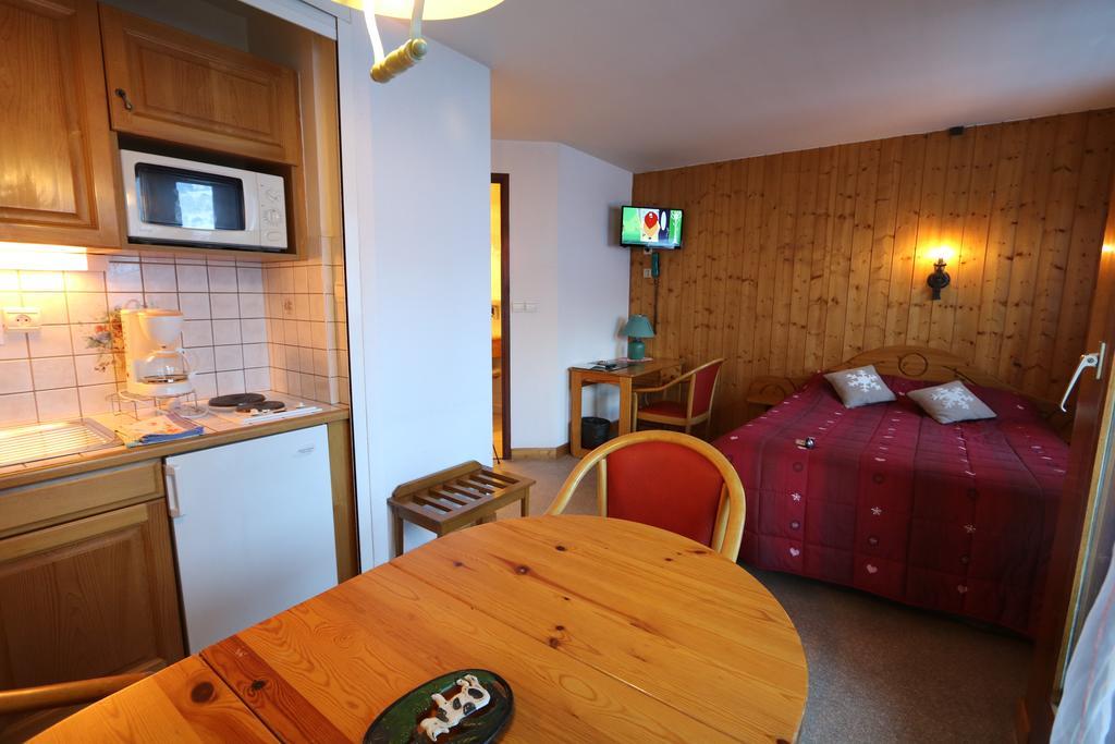 Chris-Tal Hotel Les Houches Eksteriør billede
