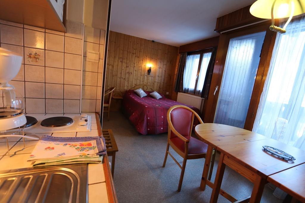 Chris-Tal Hotel Les Houches Eksteriør billede